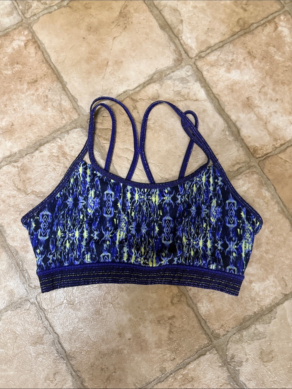 GAIAM Blue & Lime Double-Strap Patterned Sports Bra